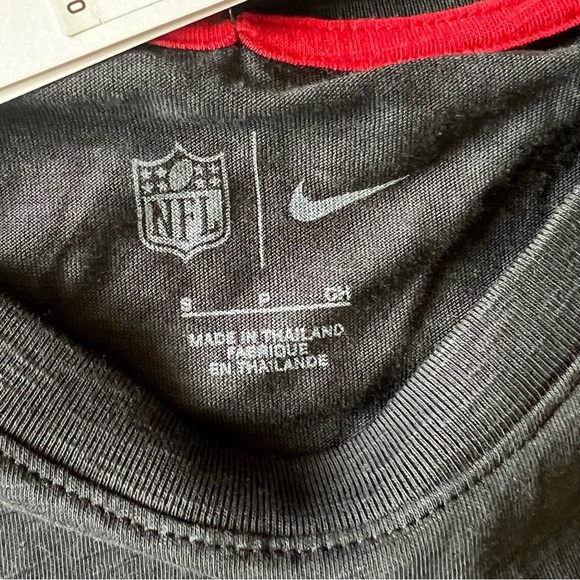 NWT Nike Atlanta Falcons Women’s NFL Short Sleeve Shirt Black Red Size Small - Picture 5 of 11